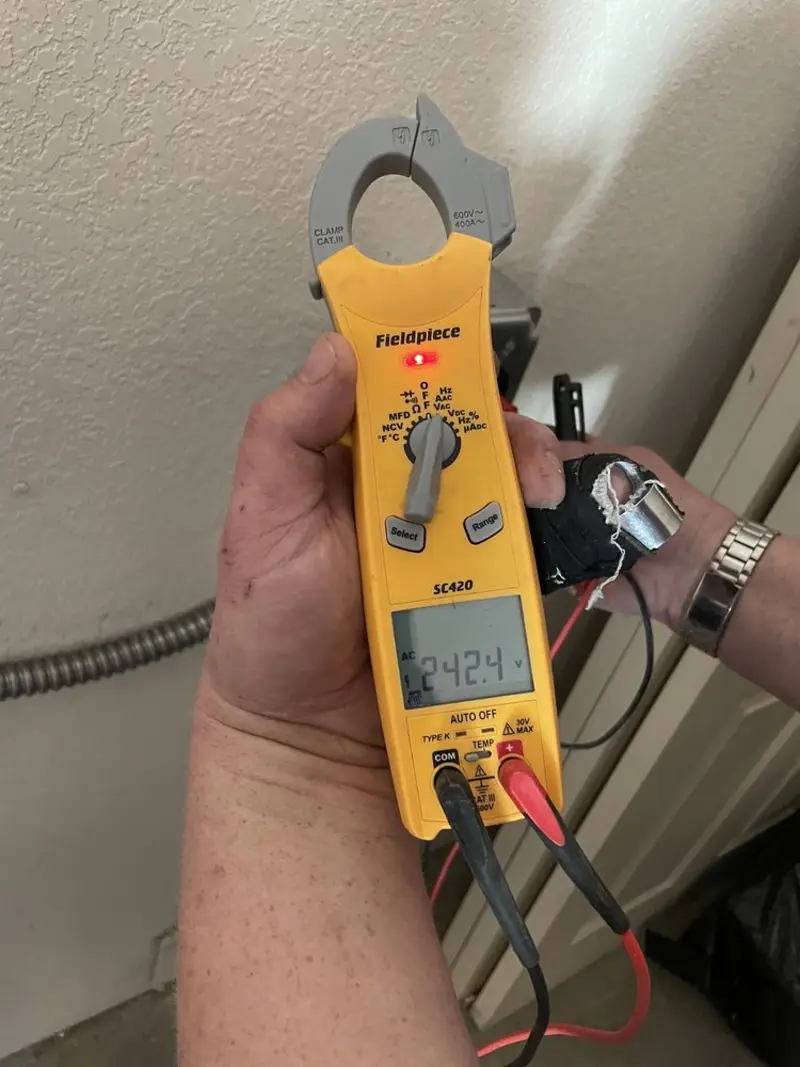 Voltage testing with clamp meter during Outlet Installation in Lakeport